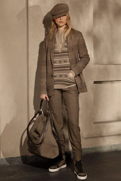 Look 4
